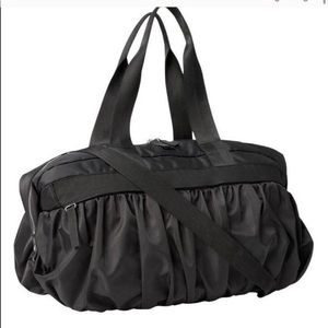 Athleta x Caraa weekender bag/yoga bag